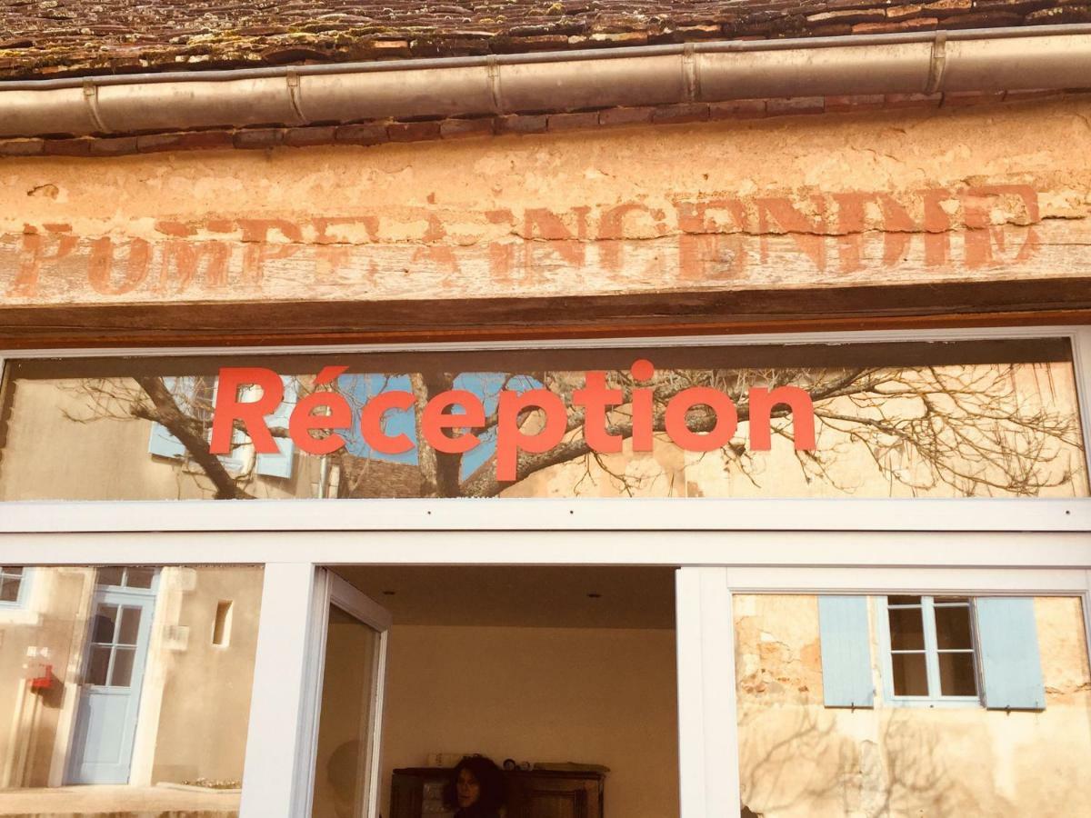 L'Auberge De Treigny Eksteriør billede